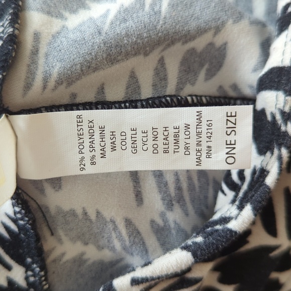 LuLaRoe leggings - Picture 4 of 4